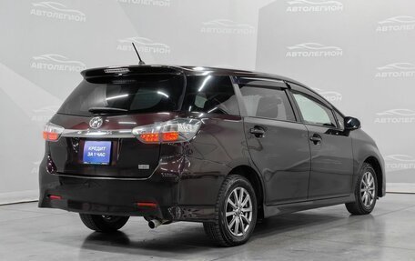 Toyota Wish II, 2012 год, 1 400 000 рублей, 5 фотография