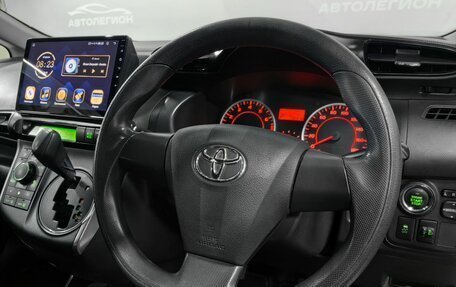 Toyota Wish II, 2012 год, 1 400 000 рублей, 11 фотография