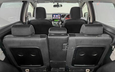 Toyota Wish II, 2012 год, 1 400 000 рублей, 17 фотография