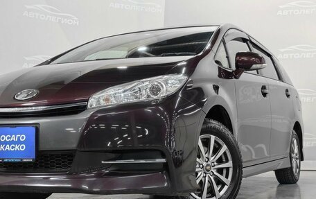 Toyota Wish II, 2012 год, 1 400 000 рублей, 24 фотография