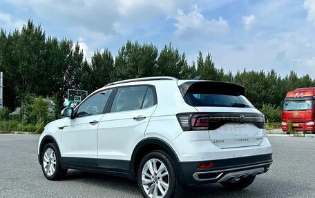 Volkswagen T-Cross I, 2022 год, 1 333 018 рублей, 6 фотография
