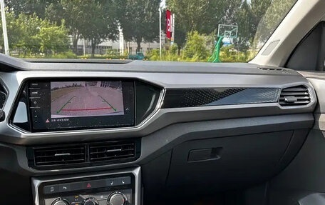 Volkswagen T-Cross I, 2022 год, 1 333 018 рублей, 19 фотография