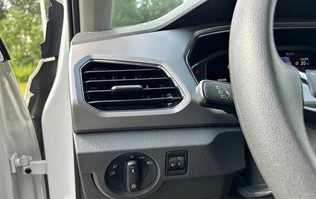 Volkswagen T-Cross I, 2022 год, 1 333 018 рублей, 24 фотография