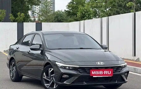 Hyundai Elantra, 2023 год, 1 372 000 рублей, 3 фотография