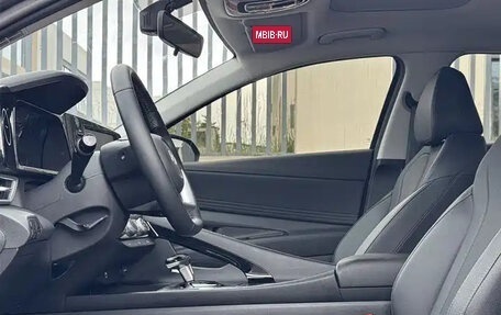 Hyundai Elantra, 2023 год, 1 372 000 рублей, 7 фотография