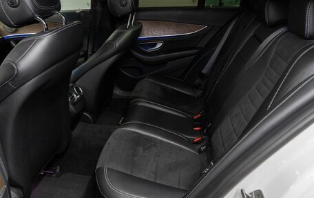 Mercedes-Benz E-Класс, 2016 год, 2 949 000 рублей, 21 фотография