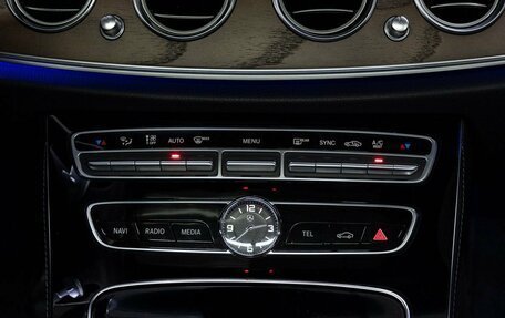 Mercedes-Benz E-Класс, 2016 год, 2 949 000 рублей, 27 фотография