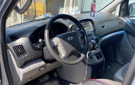 Hyundai Grand Starex Grand Starex I рестайлинг 2, 2008 год, 850 000 рублей, 10 фотография