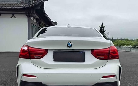 BMW 1 серия, 2022 год, 1 350 000 рублей, 6 фотография