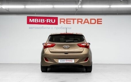 Hyundai i30 II рестайлинг, 2014 год, 1 050 000 рублей, 7 фотография