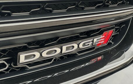 Dodge Charger, 2017 год, 3 800 000 рублей, 29 фотография