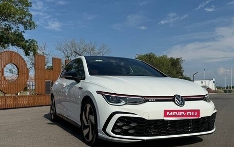 Volkswagen Golf GTI, 2021 год, 2 800 000 рублей, 1 фотография