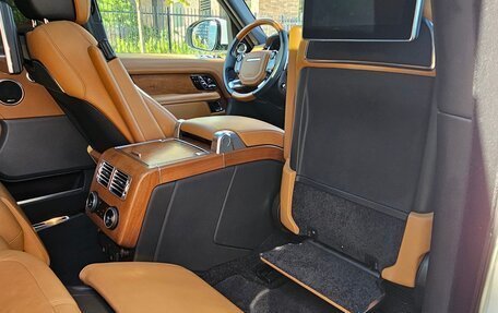 Land Rover Range Rover IV рестайлинг, 2018 год, 8 400 000 рублей, 23 фотография