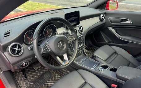 Mercedes-Benz CLA, 2019 год, 1 747 000 рублей, 5 фотография