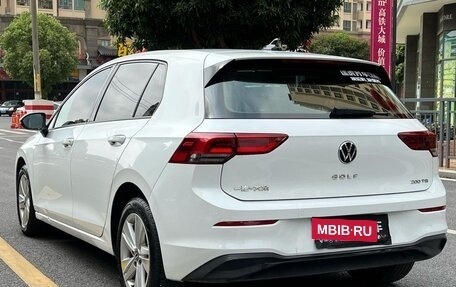 Volkswagen Golf VIII, 2023 год, 1 640 000 рублей, 6 фотография