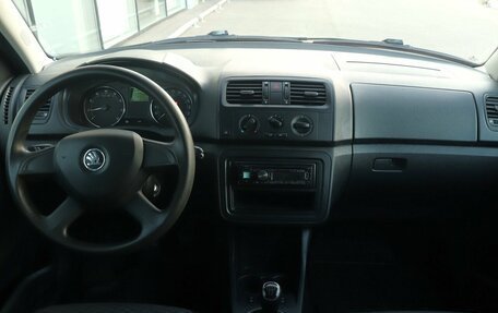 Skoda Fabia II, 2013 год, 590 000 рублей, 7 фотография