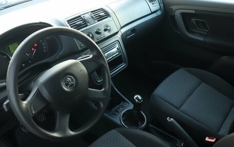 Skoda Fabia II, 2013 год, 590 000 рублей, 5 фотография