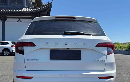 Skoda Karoq I, 2022 год, 1 856 000 рублей, 5 фотография