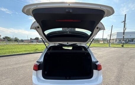Volkswagen Golf GTI, 2021 год, 2 800 000 рублей, 11 фотография