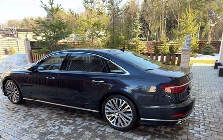 Audi A8, 2019 год, 4 200 000 рублей, 3 фотография