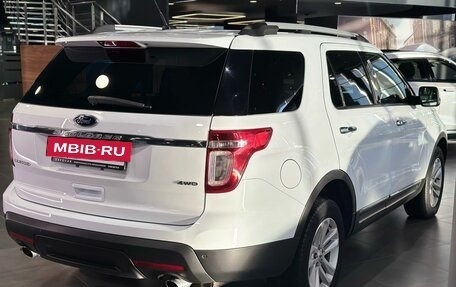 Ford Explorer VI, 2015 год, 2 301 000 рублей, 6 фотография