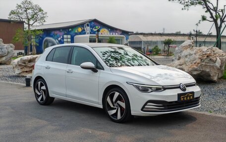 Volkswagen Golf VIII, 2021 год, 1 720 000 рублей, 3 фотография