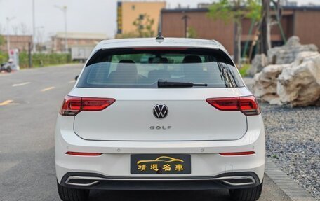 Volkswagen Golf VIII, 2021 год, 1 720 000 рублей, 5 фотография