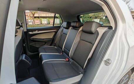 Volkswagen Golf VIII, 2021 год, 1 720 000 рублей, 10 фотография