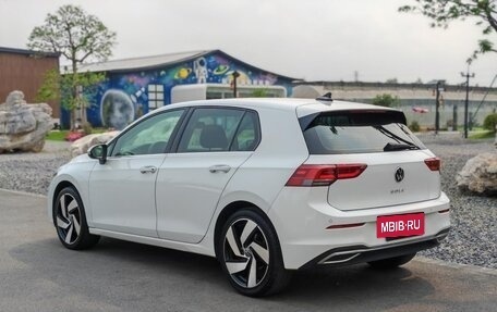 Volkswagen Golf VIII, 2021 год, 1 720 000 рублей, 6 фотография