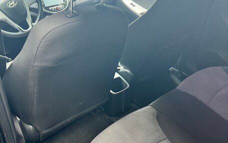 Hyundai Solaris II рестайлинг, 2011 год, 540 000 рублей, 6 фотография