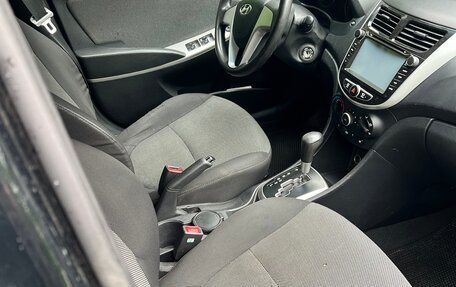 Hyundai Solaris II рестайлинг, 2011 год, 540 000 рублей, 2 фотография