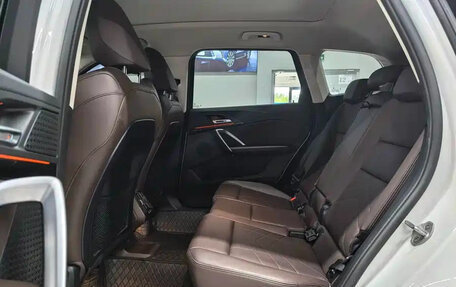 BMW X1, 2024 год, 3 700 000 рублей, 10 фотография