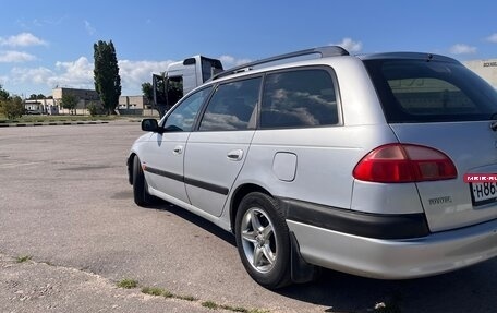 Toyota Avensis III рестайлинг, 2002 год, 320 000 рублей, 6 фотография