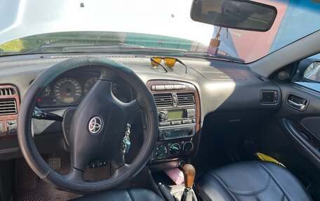 Toyota Avensis III рестайлинг, 2002 год, 320 000 рублей, 11 фотография