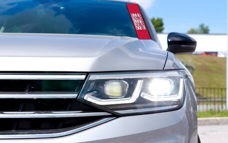 Volkswagen Tiguan II, 2021 год, 3 199 000 рублей, 7 фотография