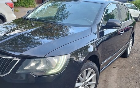 Skoda Superb III рестайлинг, 2014 год, 1 740 000 рублей, 1 фотография