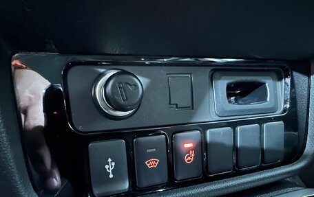 Mitsubishi Outlander III рестайлинг 3, 2021 год, 2 400 000 рублей, 16 фотография