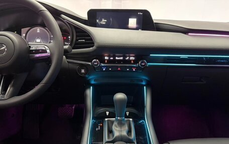 Mazda 3, 2023 год, 1 330 000 рублей, 12 фотография