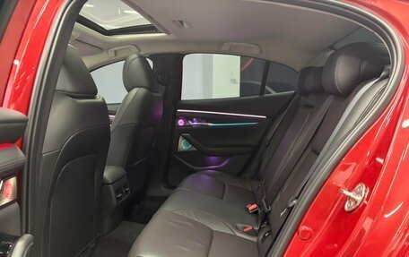 Mazda 3, 2023 год, 1 330 000 рублей, 18 фотография