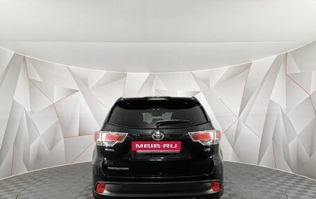 Toyota Highlander III, 2015 год, 2 695 000 рублей, 8 фотография