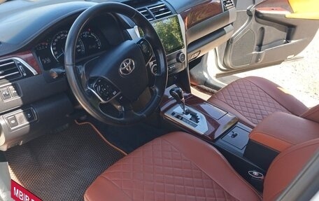 Toyota Camry, 2012 год, 1 590 000 рублей, 9 фотография