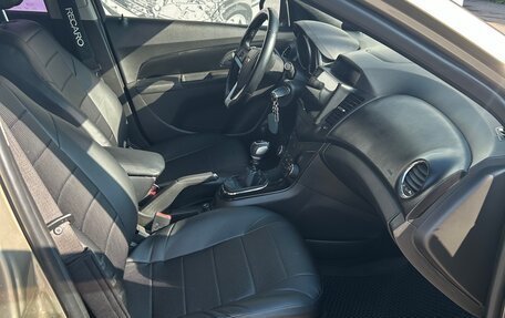 Chevrolet Cruze II, 2011 год, 720 000 рублей, 6 фотография