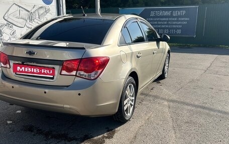 Chevrolet Cruze II, 2011 год, 720 000 рублей, 3 фотография
