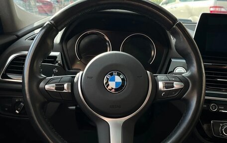 BMW 1 серия, 2022 год, 1 800 000 рублей, 12 фотография