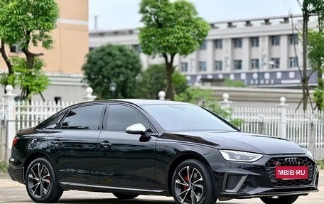 Audi A4, 2021 год, 2 970 000 рублей, 3 фотография