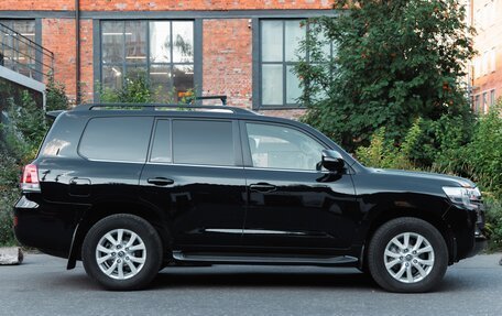 Toyota Land Cruiser 200, 2019 год, 6 170 000 рублей, 4 фотография