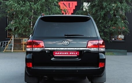 Toyota Land Cruiser 200, 2019 год, 6 170 000 рублей, 6 фотография