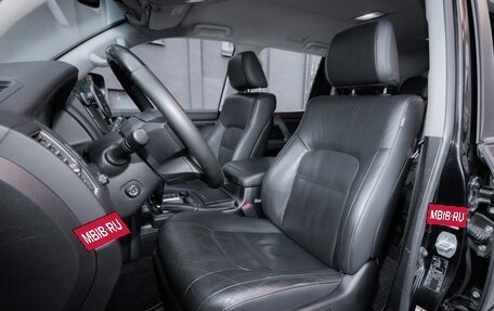 Toyota Land Cruiser 200, 2019 год, 6 170 000 рублей, 15 фотография