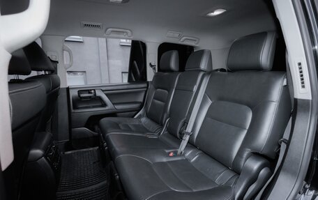 Toyota Land Cruiser 200, 2019 год, 6 170 000 рублей, 18 фотография