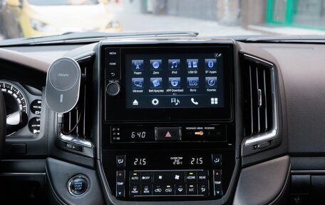 Toyota Land Cruiser 200, 2019 год, 6 170 000 рублей, 19 фотография